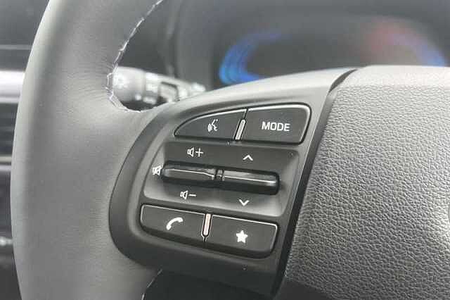 Hyundai I10 1.2 Premium Hatchback 5dr Petrol Auto Euro 6 (s/s) (79 ps) Black