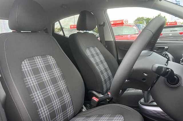 Hyundai I10 1.2 Premium Hatchback 5dr Petrol Auto Euro 6 (s/s) (79 ps) Black