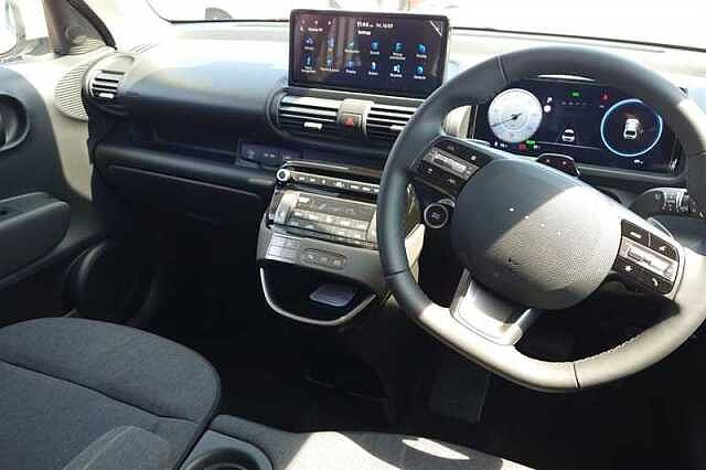 Hyundai INSTER Long Range 49kWh 02 SUV 5dr Electric Auto (115 ps)
