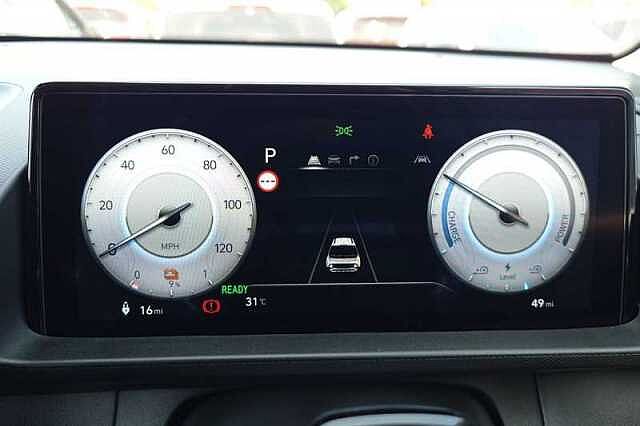 Hyundai INSTER Long Range 49kWh 02 SUV 5dr Electric Auto (115 ps)