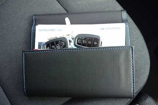 Hyundai INSTER Long Range 49kWh 02 SUV 5dr Electric Auto (115 ps)