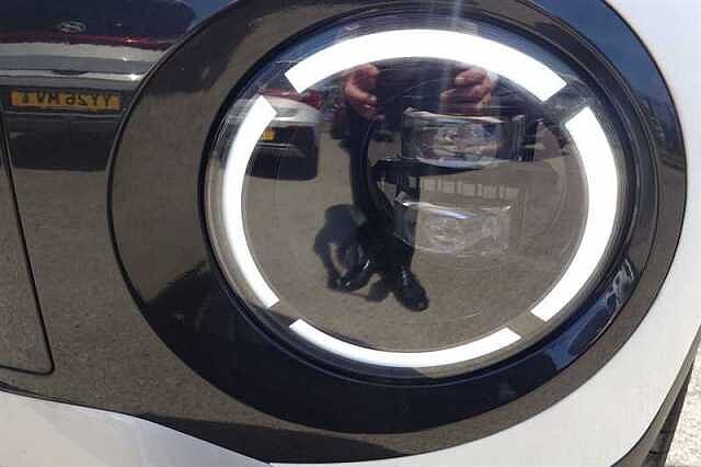 Hyundai INSTER Long Range 49kWh 02 SUV 5dr Electric Auto (115 ps)