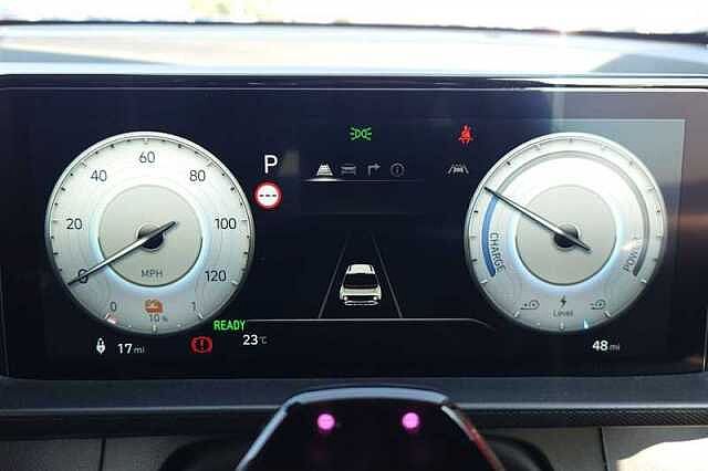 Hyundai INSTER Long Range 49kWh 02 SUV 5dr Electric Auto (115 ps)