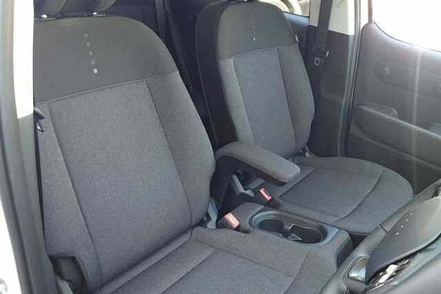 Hyundai INSTER Long Range 49kWh 02 SUV 5dr Electric Auto (115 ps)