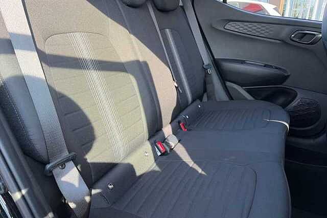Hyundai I10 1.0 Advance Hatchback 5dr Petrol Manual Euro 6 (s/s) (67 ps) Black