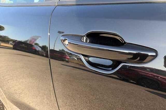 Hyundai I10 1.0 Advance Hatchback 5dr Petrol Manual Euro 6 (s/s) (67 ps) Black