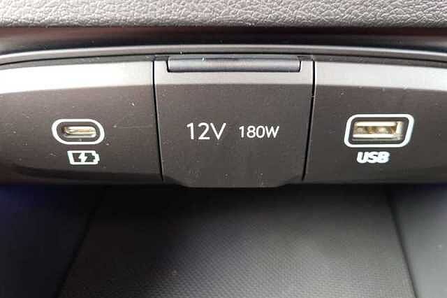 Hyundai BAYON 1.0 T-GDi Black Line SUV 5dr Petrol DCT Euro 6 (s/s) (90 ps) Grey