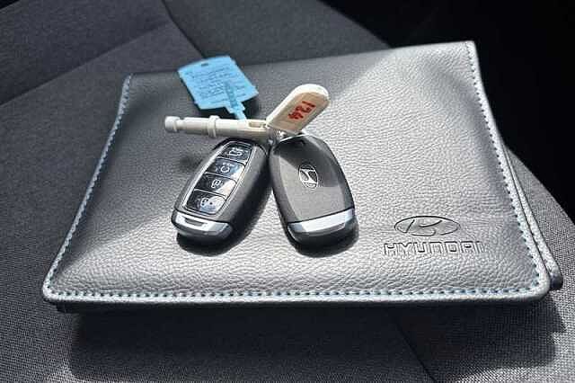 Hyundai INSTER Long Range 49kWh 02 SUV 5dr Electric Auto (115 ps)