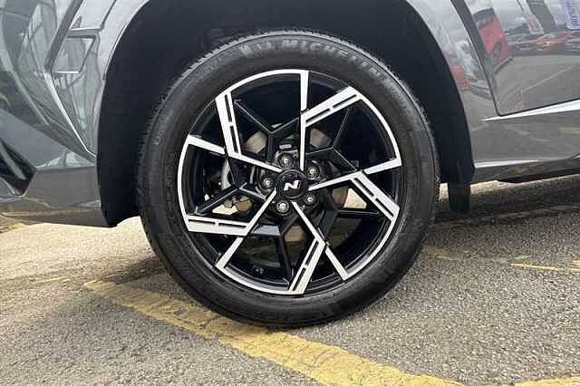Hyundai TUCSON 1.6T Hybrid N Line Edition SUV 5dr Petrol Hybrid Auto Euro 6 (s/s) (239 ps)