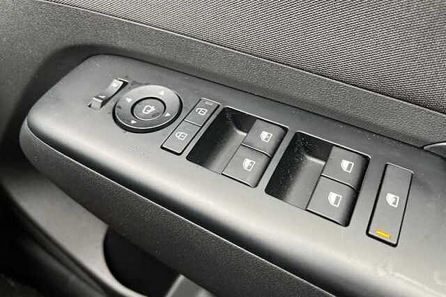 Hyundai KONA 48.4kWh Advance SUV 5dr Electric Auto (156 ps)