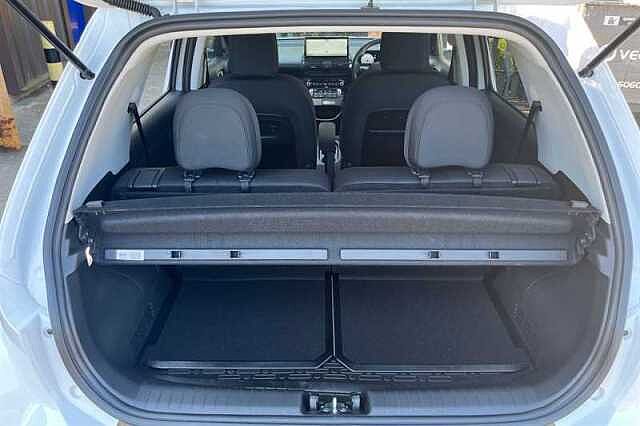 Hyundai INSTER Long Range 49kWh 02 SUV 5dr Electric Auto (115 ps) White