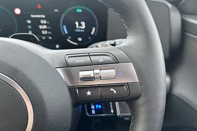 Hyundai KONA 1.6 h-GDi Ultimate SUV 5dr Petrol Hybrid DCT Euro 6 (s/s) (141 ps)