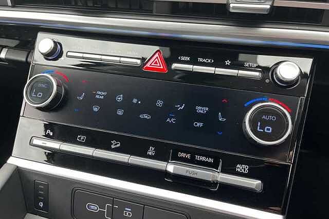 Hyundai SANTA FE 1.6 T-GDi 13.8kWh Ultimate SUV 5dr Petrol Plug-in Hybrid Auto 4WD Euro 6 (s/s) (