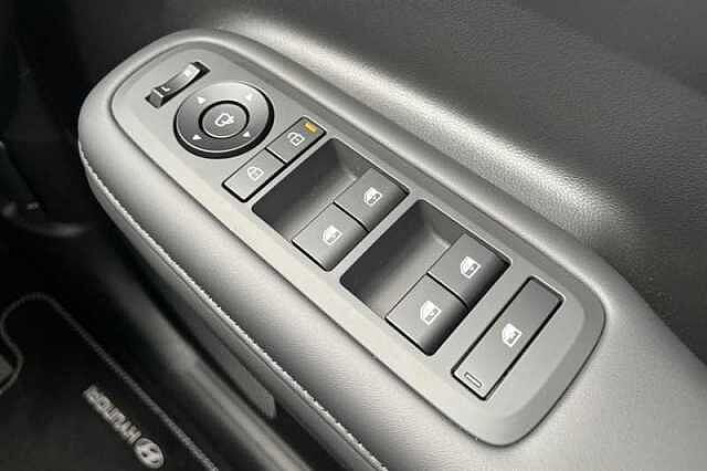 Hyundai SANTA FE 1.6 T-GDi 13.8kWh Ultimate SUV 5dr Petrol Plug-in Hybrid Auto 4WD Euro 6 (s/s) (
