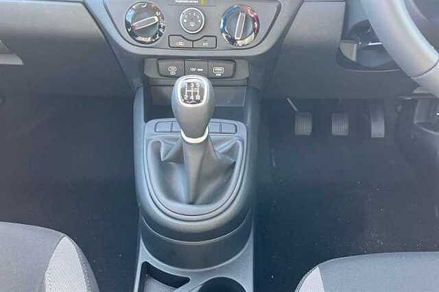 Hyundai i10 1.0 Advance Hatchback 5dr Petrol Manual Euro 6 (s/s) (63 ps)