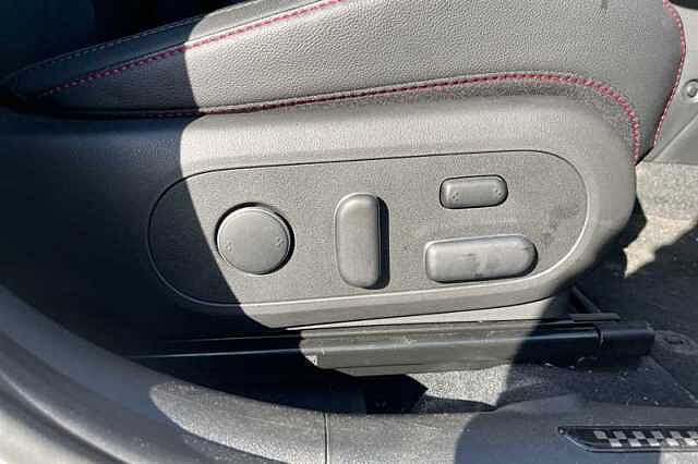 Hyundai KONA 65.4kWh N Line S SUV 5dr Electric Auto (218 ps)