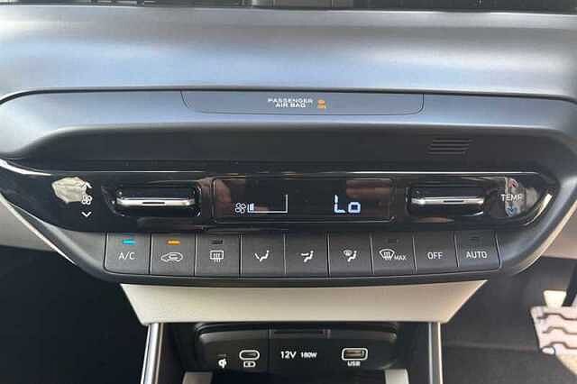 Hyundai BAYON 1.0 T-GDi Ultimate SUV 5dr Petrol DCT Euro 6 (s/s) (100 ps)