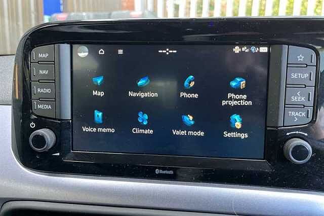 Hyundai i10 1.0 Premium Hatchback 5dr Petrol Auto Euro 6 (s/s) (63 ps)