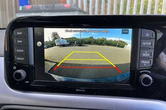 Hyundai i10 1.0 Premium Hatchback 5dr Petrol Auto Euro 6 (s/s) (63 ps)