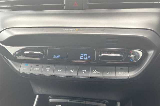 Hyundai i20 1.0 T-GDi Premium Hatchback 5dr Petrol DCT Euro 6 (s/s) (100 ps)