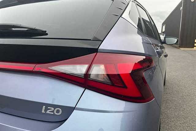 Hyundai i20 1.0 T-GDi Premium Hatchback 5dr Petrol DCT Euro 6 (s/s) (100 ps)