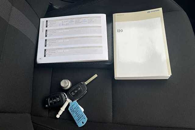 Hyundai i20 1.0 T-GDi Premium Hatchback 5dr Petrol DCT Euro 6 (s/s) (100 ps)