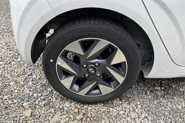 Hyundai I10 1.0 Advance Hatchback 5dr Petrol Auto Euro 6 (s/s) (63 ps) White