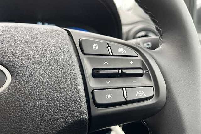 Hyundai I10 1.0 Advance Hatchback 5dr Petrol Auto Euro 6 (s/s) (63 ps) White