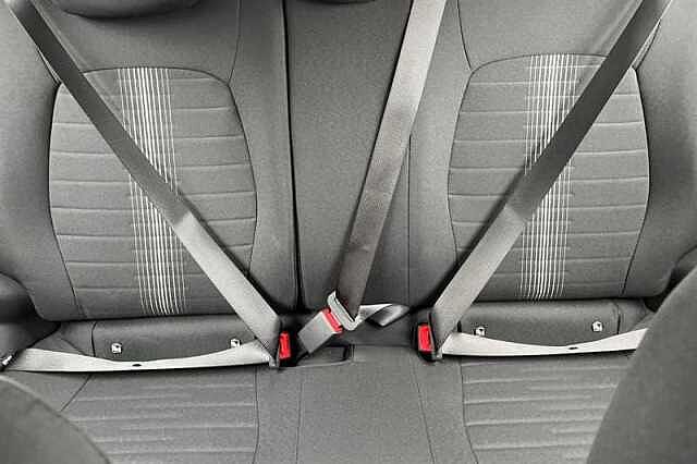 Hyundai I10 1.0 Advance Hatchback 5dr Petrol Auto Euro 6 (s/s) (63 ps) White