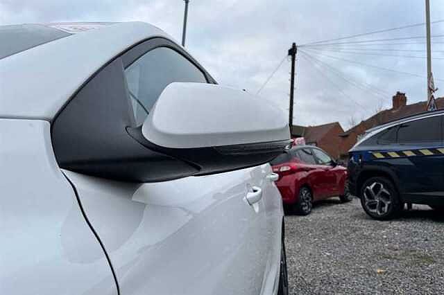 Hyundai I10 1.0 Advance Hatchback 5dr Petrol Auto Euro 6 (s/s) (63 ps) White