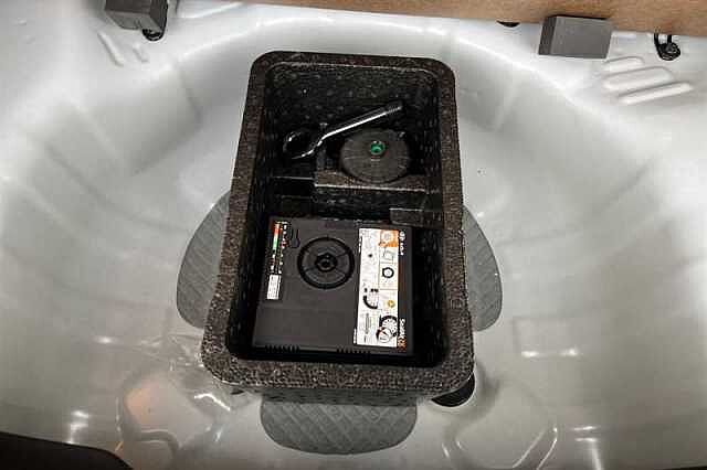 Hyundai I10 1.0 Advance Hatchback 5dr Petrol Auto Euro 6 (s/s) (63 ps) White