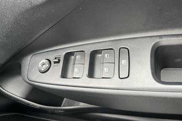 Hyundai I10 1.2 Advance Hatchback 5dr Petrol Auto Euro 6 (s/s) (79 ps) Black