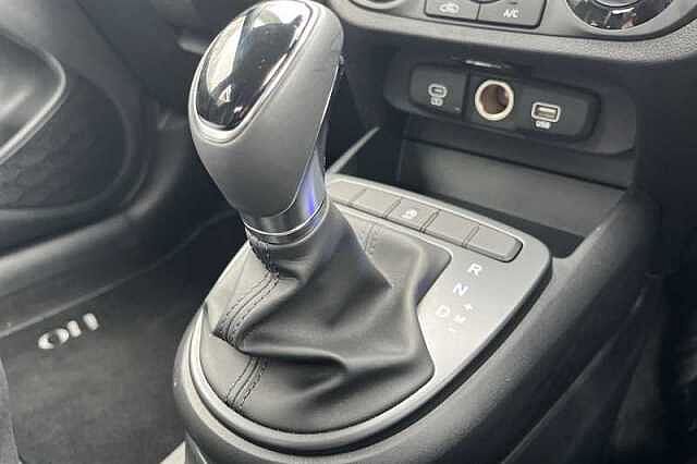 Hyundai I10 1.0 Advance Hatchback 5dr Petrol Auto Euro 6 (s/s) (63 ps) Blue