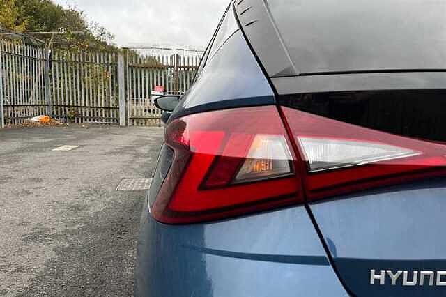 Hyundai I20 1.0 T-GDi Ultimate Hatchback 5dr Petrol DCT Euro 6 (s/s) (100 ps) Blue
