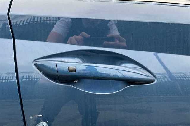 Hyundai I20 1.0 T-GDi Ultimate Hatchback 5dr Petrol DCT Euro 6 (s/s) (100 ps) Blue