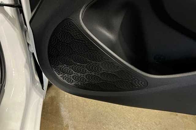 Hyundai I10 1.0 Advance Hatchback 5dr Petrol Auto Euro 6 (s/s) (63 ps) White