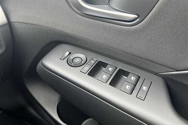 Hyundai KONA 1.0 T-GDi Advance SUV 5dr Petrol Manual Euro 6 (s/s) (100 ps) Black