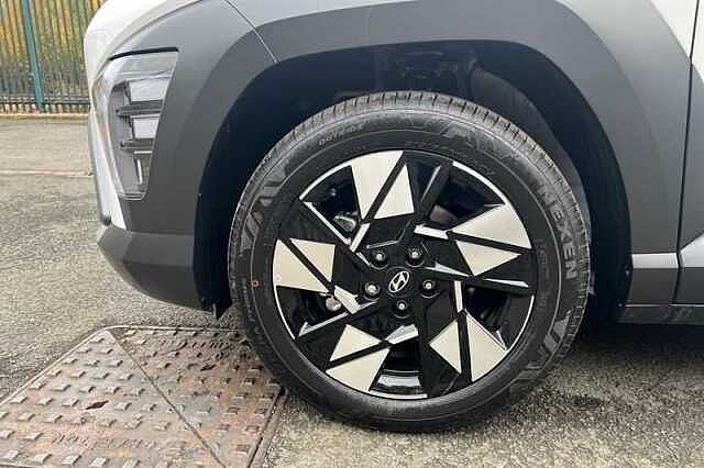 Hyundai KONA 1.6 h-GDi Advance SUV 5dr Petrol Hybrid DCT Euro 6 (s/s) (129 ps) White