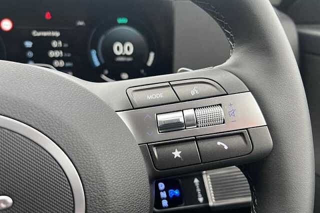 Hyundai KONA 1.6 h-GDi Advance SUV 5dr Petrol Hybrid DCT Euro 6 (s/s) (129 ps) White