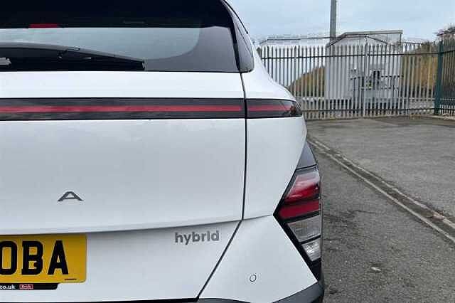 Hyundai KONA 1.6 h-GDi Advance SUV 5dr Petrol Hybrid DCT Euro 6 (s/s) (129 ps) White