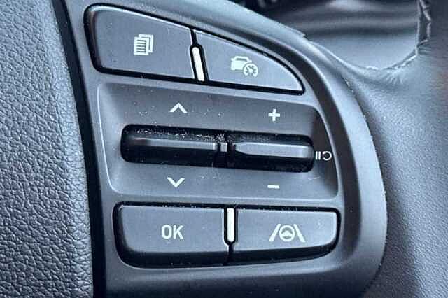 Hyundai i10 1.0 Advance Hatchback 5dr Petrol Auto Euro 6 (s/s) (63 ps)