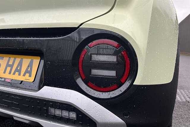 Hyundai INSTER Long Range 49kWh 02 SUV 5dr Electric Auto (115 ps) Beige