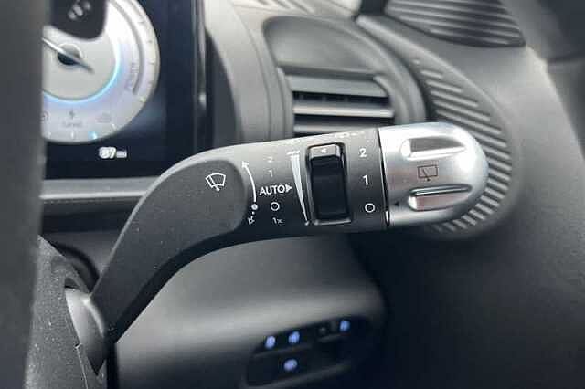 Hyundai INSTER Long Range 49kWh 02 SUV 5dr Electric Auto (115 ps) Beige