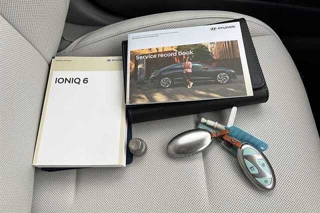 Hyundai IONIQ 6 77.4kWh Ultimate Saloon 4dr Electric Auto (228 ps) Blue