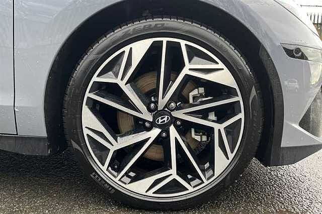 Hyundai IONIQ 6 77.4kWh Ultimate Saloon 4dr Electric Auto (228 ps) Blue