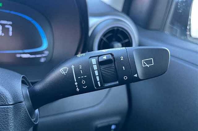 Hyundai I10 1.2 Premium Hatchback 5dr Petrol Auto Euro 6 (s/s) (79 ps) Blue