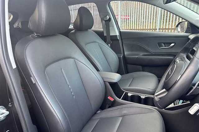 Hyundai KONA 1.6 h-GDi Ultimate SUV 5dr Petrol Hybrid DCT Euro 6 (s/s) (129 ps)