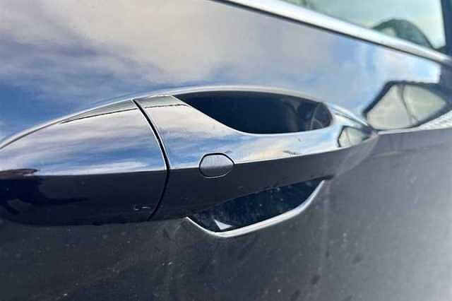 Hyundai KONA 1.6 h-GDi Ultimate SUV 5dr Petrol Hybrid DCT Euro 6 (s/s) (129 ps)