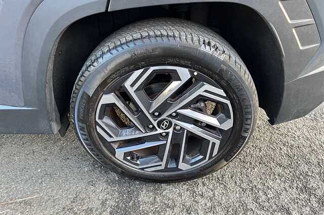 Hyundai TUCSON 1.6 T-GDi Ultimate SUV 5dr Petrol Hybrid Auto Euro 6 (s/s) (215 ps) Grey