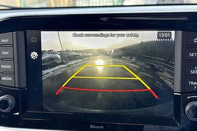 Hyundai i10 1.2 Premium Hatchback 5dr Petrol Manual Euro 6 (s/s) (84 ps)